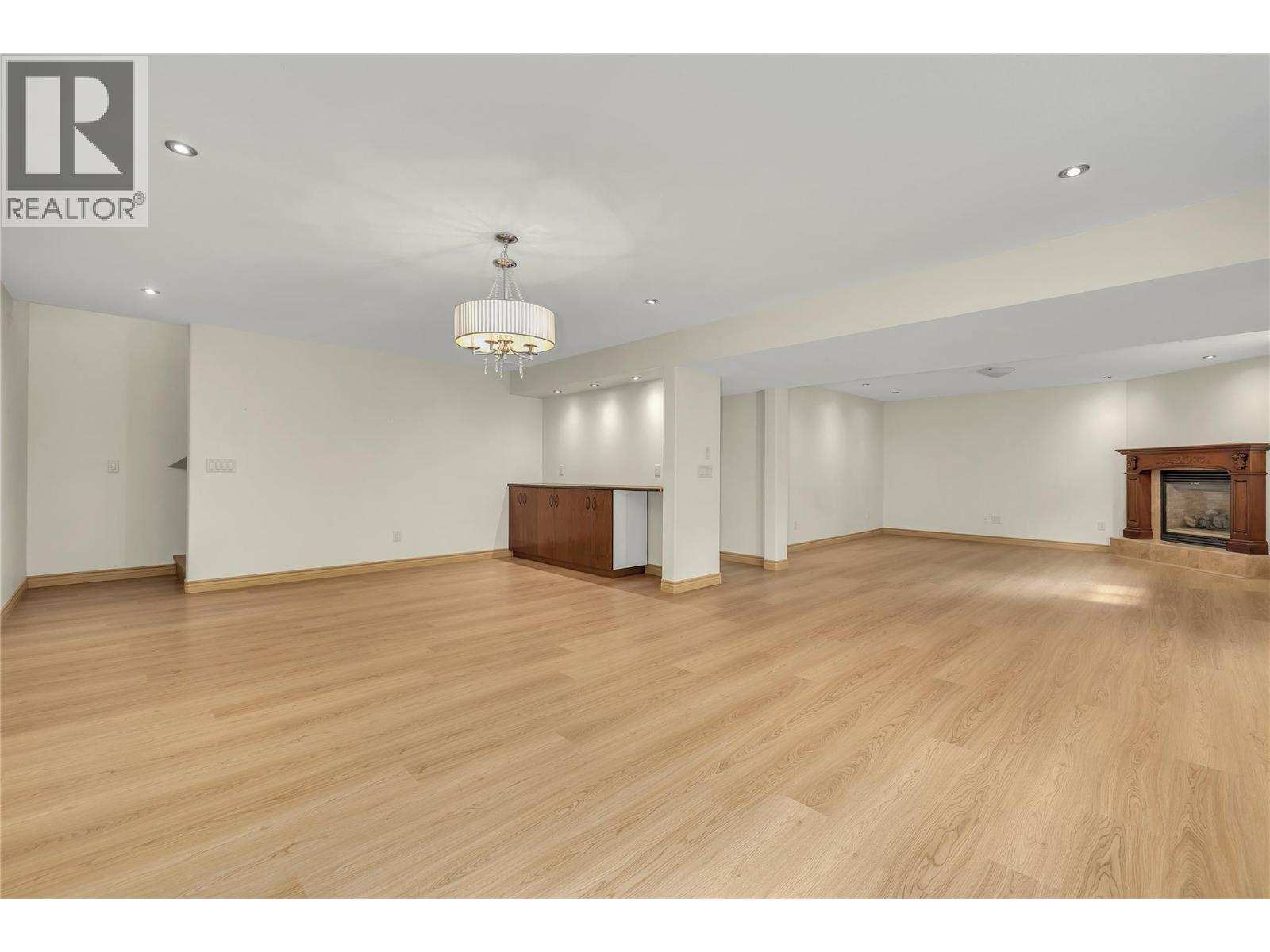 5438 Farron Street - 26
