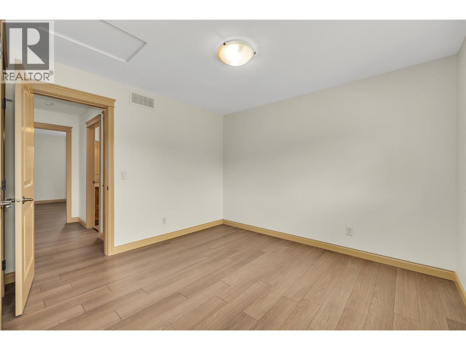 5438 Farron Street - 22