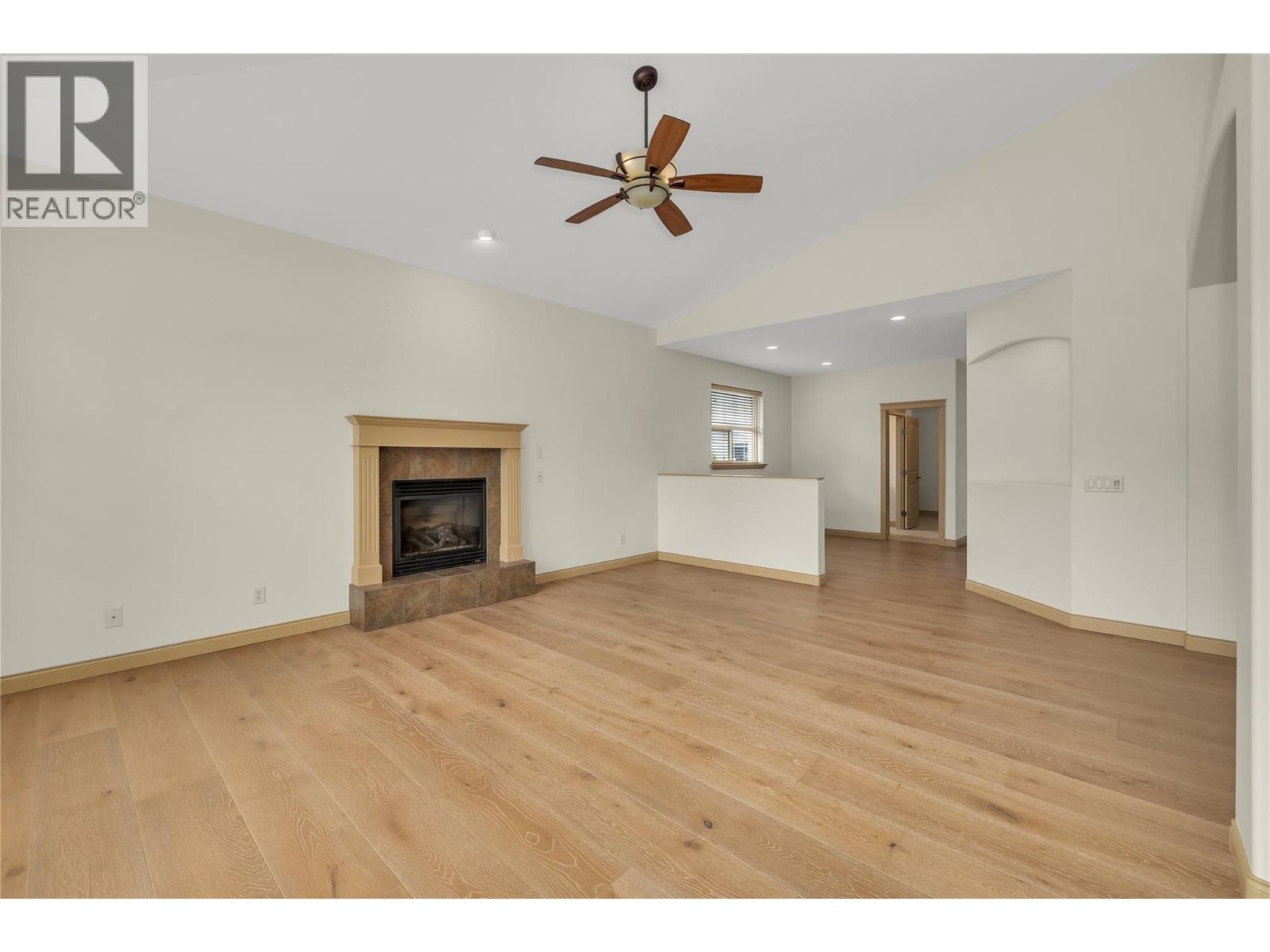 5438 Farron Street - 4