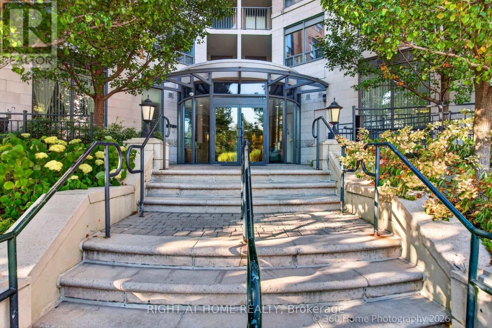 Photo of PH2 - 16 DALLIMORE CIRCLE