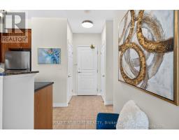 Ph2 - 16 Dallimore Circle, Toronto, ON M3C4C4 Photo 16