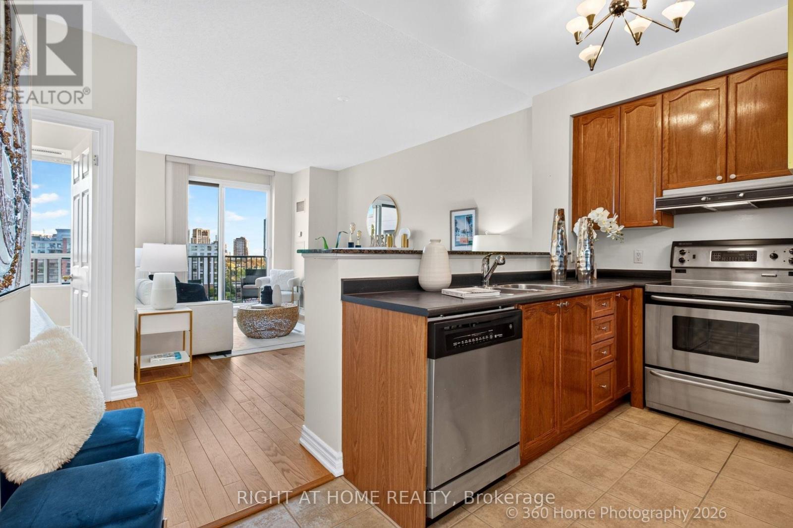 Photo of PH2 - 16 DALLIMORE CIRCLE