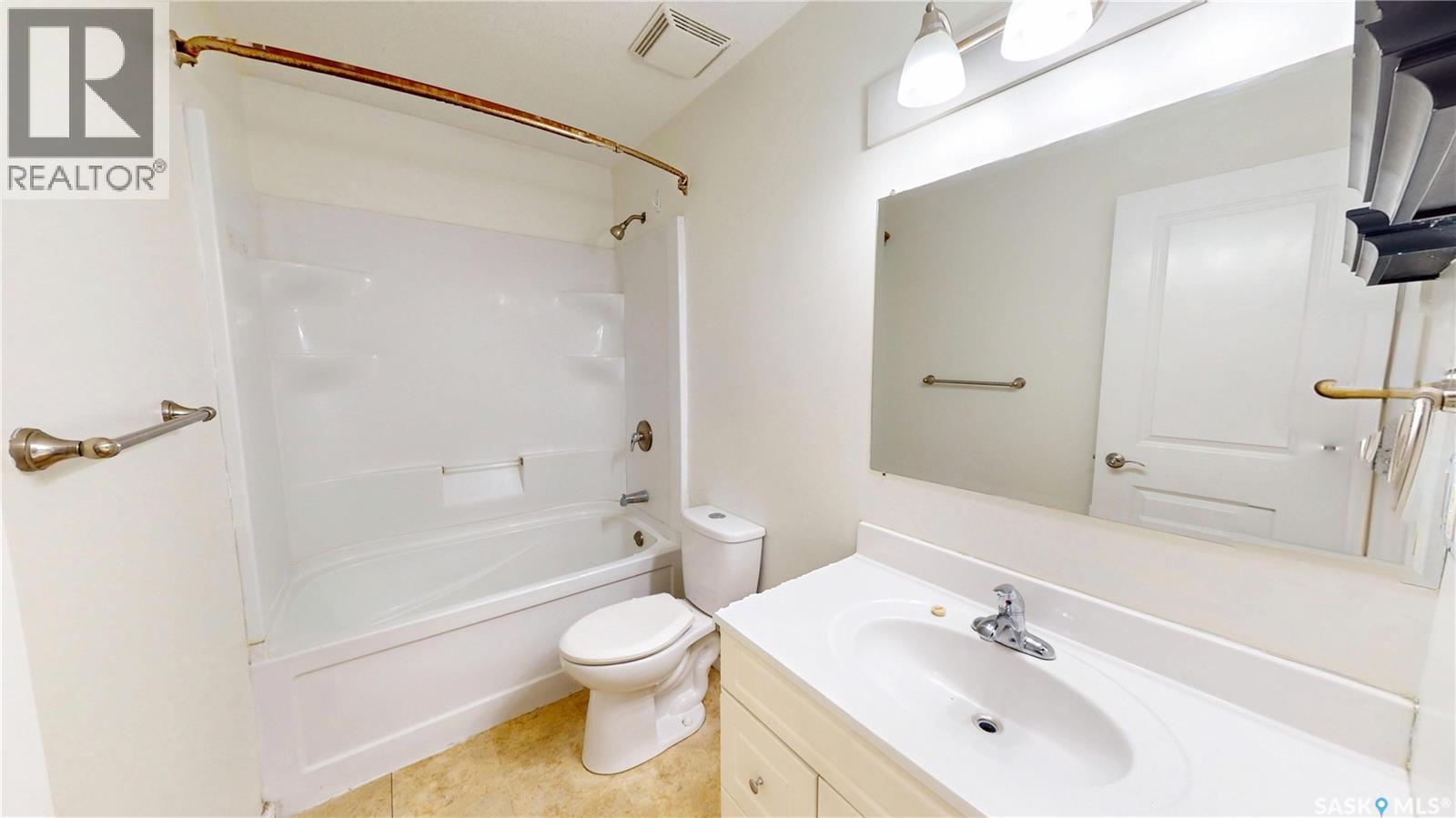 4 Carleton DRIVE, Saskatoon — photo 14