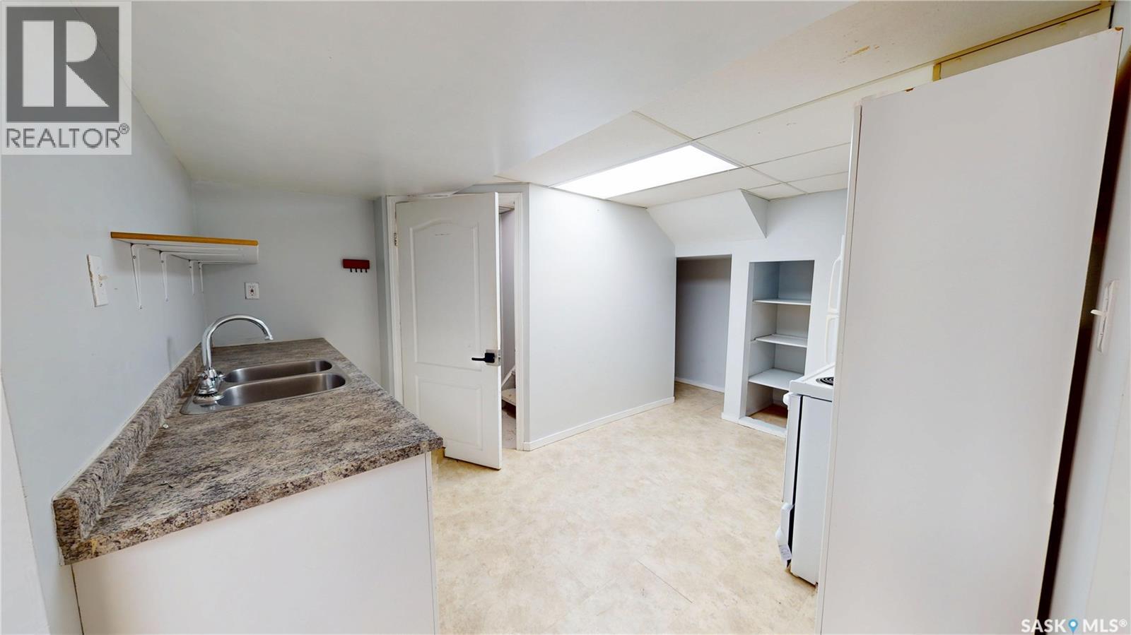 4 Carleton DRIVE, Saskatoon — photo 17