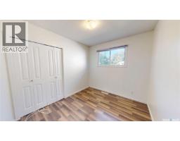 Bedroom - 4 Carleton Drive, Saskatoon, SK S7H3N6 Photo 10
