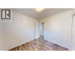 3pc Bathroom - 4 Carleton Drive, Saskatoon, SK S7H3N6 Photo 11