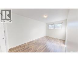 Bedroom - 4 Carleton Drive, Saskatoon, SK S7H3N6 Photo 12