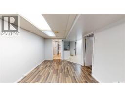4 Carleton Drive, Saskatoon, SK S7H3N6 Photo 22