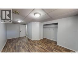4 Carleton Drive, Saskatoon, SK S7H3N6 Photo 27