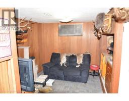 9526 86 Avenue, Peace River, AB T8S1G5 Photo 17
