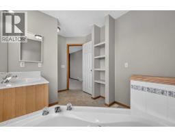 49 Coville Bay NE - photo 24