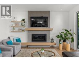 4pc Bathroom - 769 & 771 Barnaby Road, Kelowna, BC V1W4N9 Photo 21