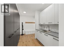 769 & 771 Barnaby Road, Kelowna, BC V1W4N9 Photo 33
