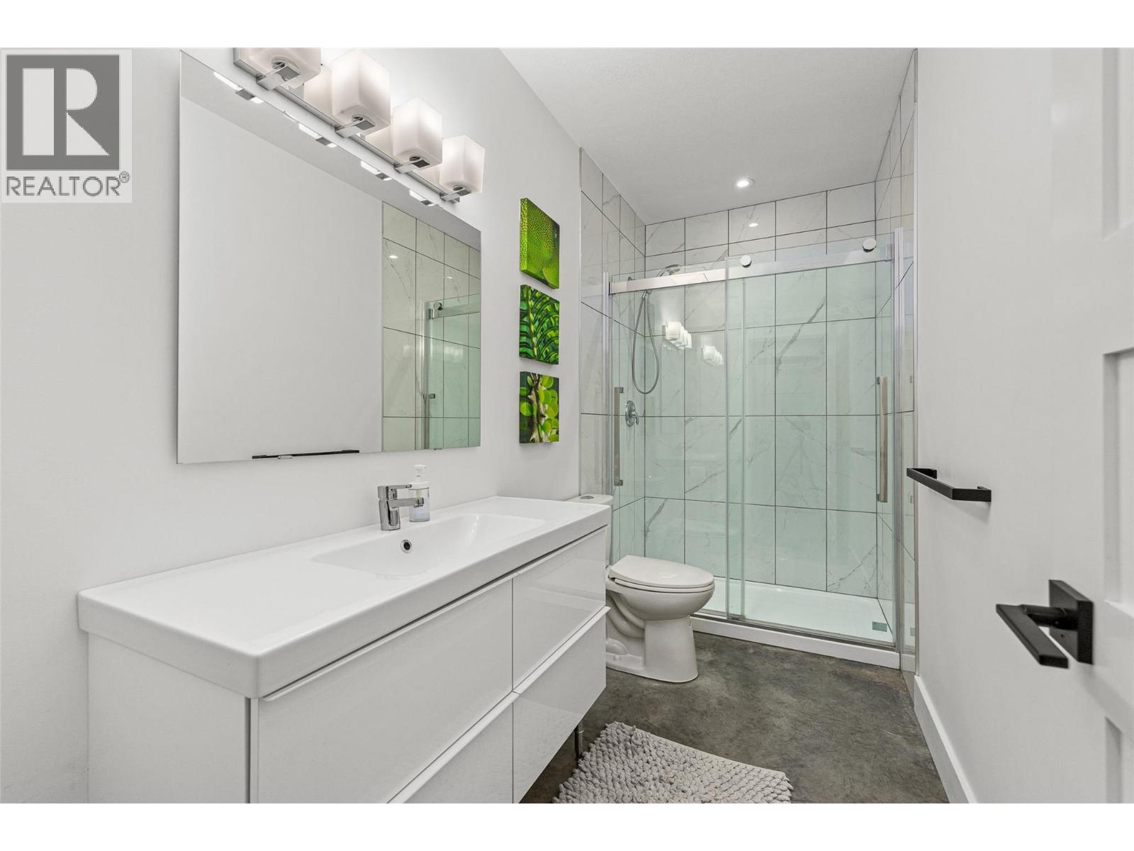 769 & 771 Barnaby Road, Kelowna - Image 1