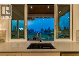 769 & 771 Barnaby Road, Kelowna, BC V1W4N9 Photo 90