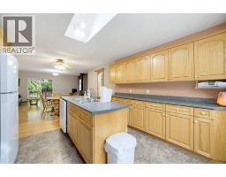 2457 Centennial Drive, Blind Bay, BC V0E1H2 Photo 12