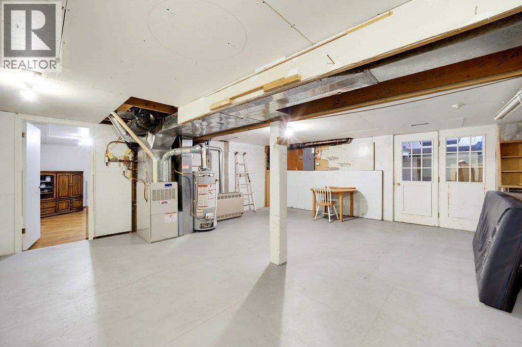 2457 Centennial Drive - Image 38