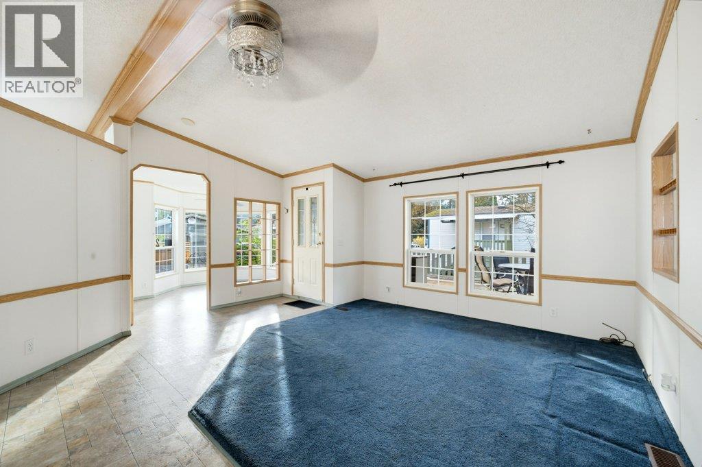 22 2930 Brown Road Southwest, Salmon Arm