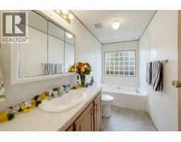 2930 Brown Road Sw Unit# 22, Salmon Arm, BC V1E3K3 Photo 28