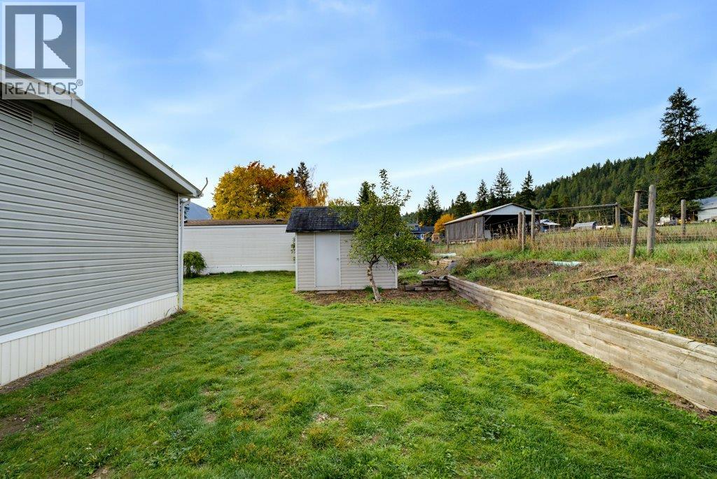 22 2930 Brown Road Southwest, Salmon Arm