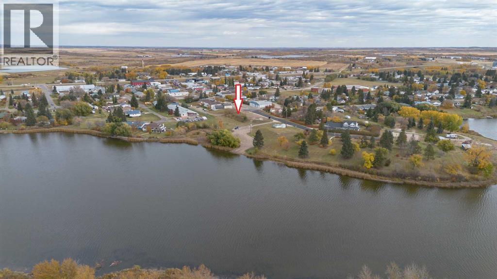 Listing photo – 4812-4816 50 Street, Alix