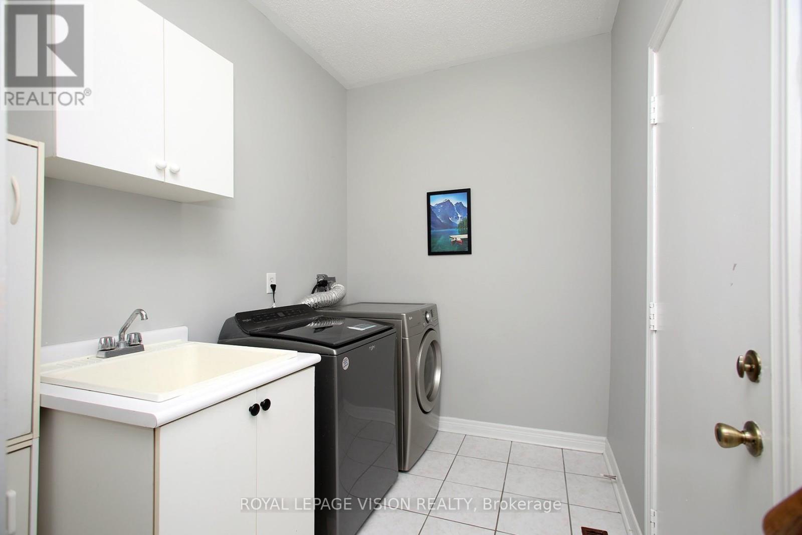 3493 Mcdowell Drive — photo 25