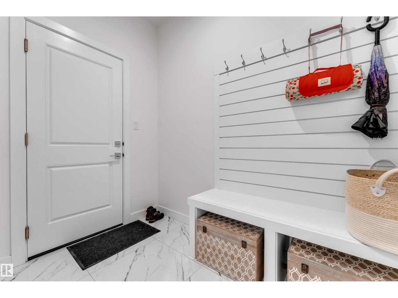 #4323 66 ST - 32
