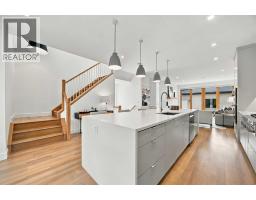 1105 Child Avenue NE - photo 5