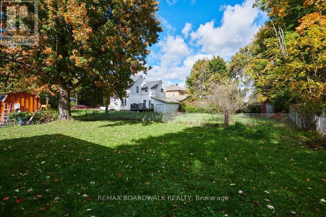 4 DAVIDSON STREET W - 31