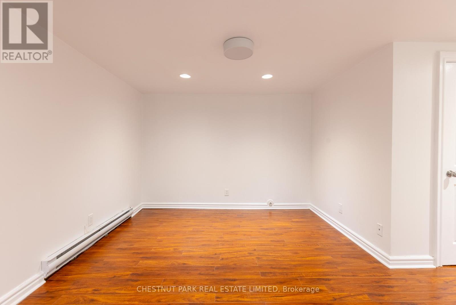 LOWER - 34A FOXBAR ROAD, Toronto (Yonge-St. Clair) — photo 10