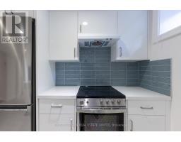 Lower - 34a Foxbar Road, Toronto, ON M4V2G6 Photo 20