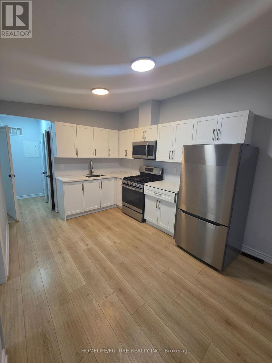 2983 Lawrence Avenue East, Toronto, ON photo 19