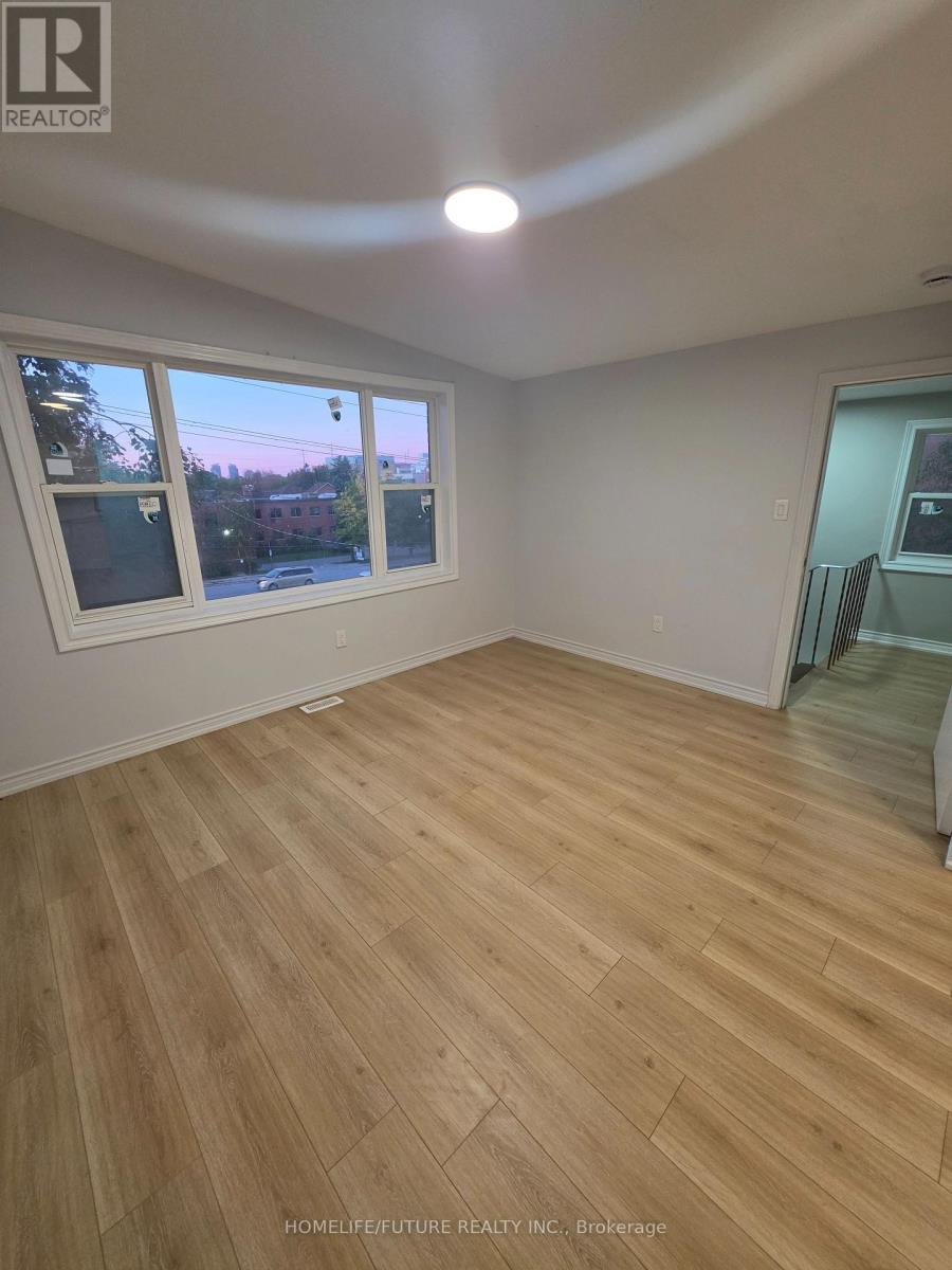 2983 Lawrence Avenue East, Toronto, ON photo 20