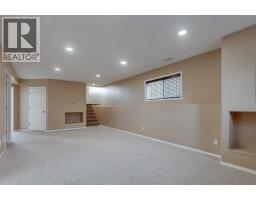 48 Vanson Close, Red Deer, AB T4R0G6 Photo 15