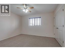Living room - 48 Vanson Close, Red Deer, AB T4R0G6 Photo 8