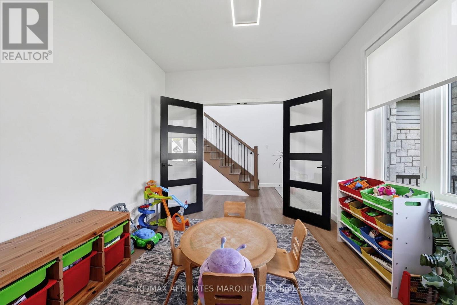 20314 Andrea Avenue — photo 15