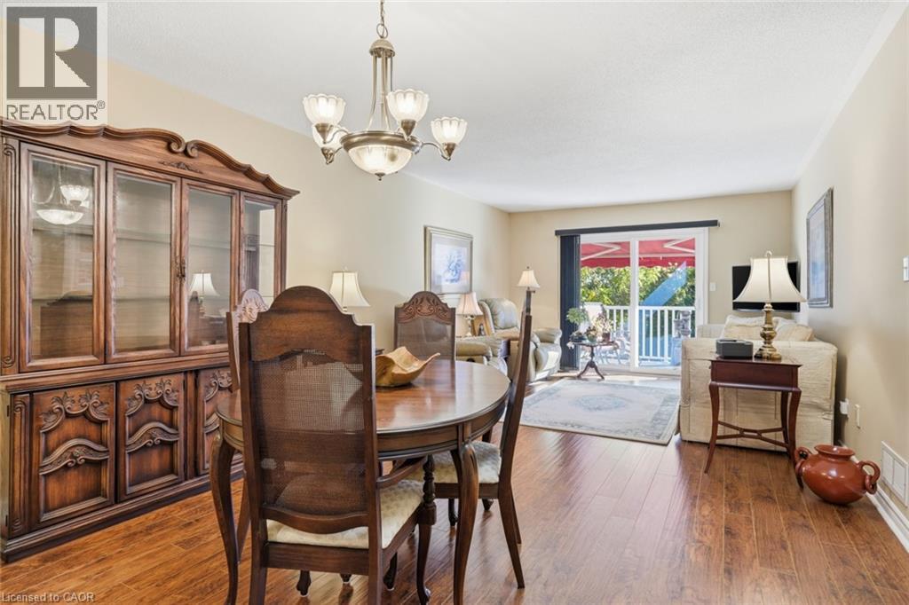 9 KINSMAN Court S - 16