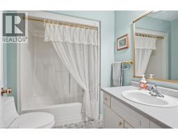 9 Kinsman Court S, Pelham, ON L0S1E3 Photo 24