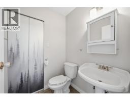 10 240 Higson Cres, Qualicum Beach, BC V9K2B4 Photo 17