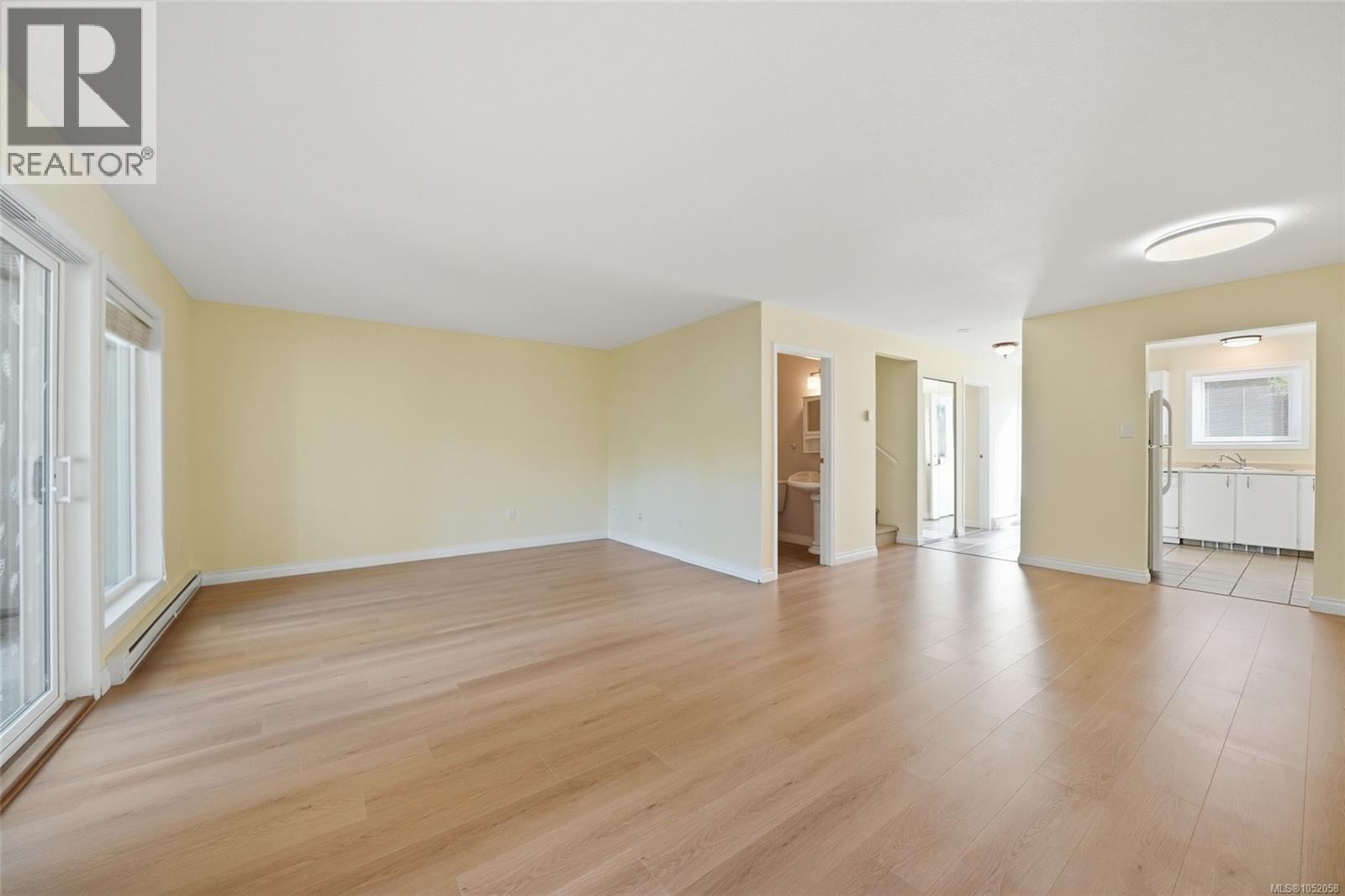 10 240 Higson Cres, Qualicum Beach - Image 1