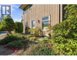 10 240 Higson Cres, Qualicum Beach, BC V9K2B4 Photo 56