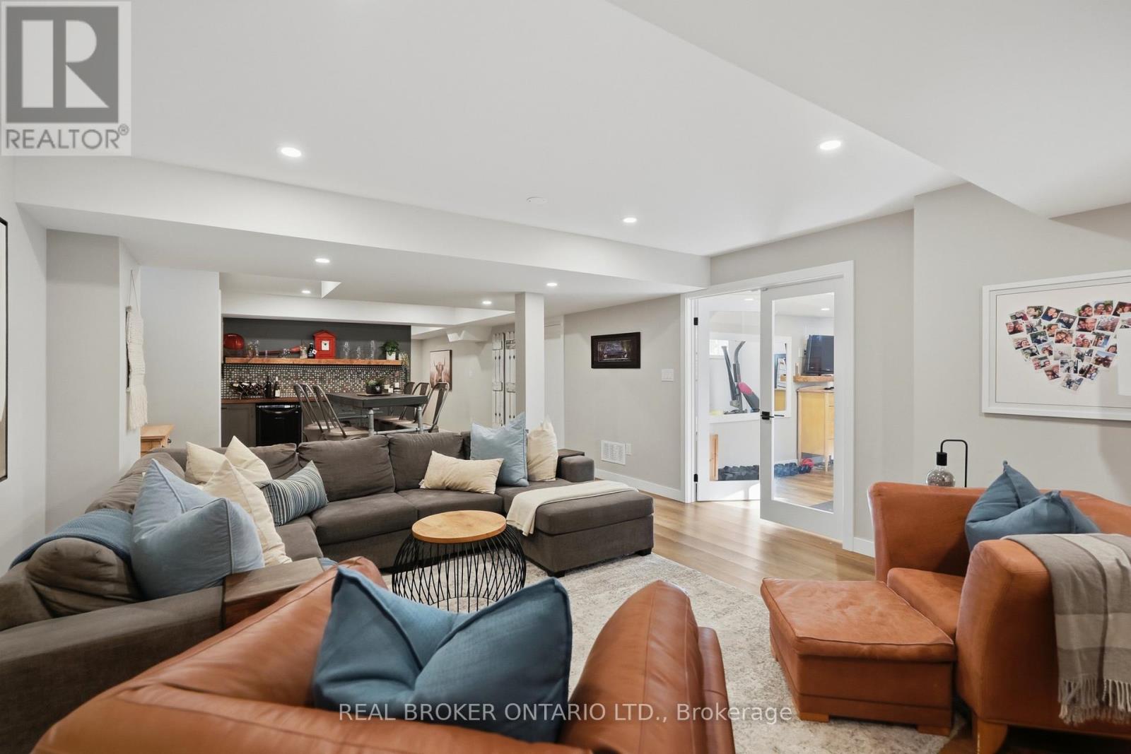 5230 ROME CRESCENT - 41