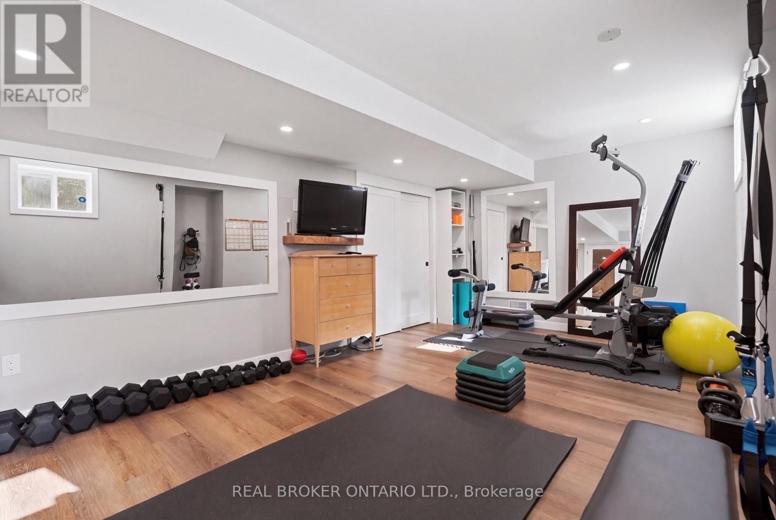 5230 ROME CRESCENT - 42