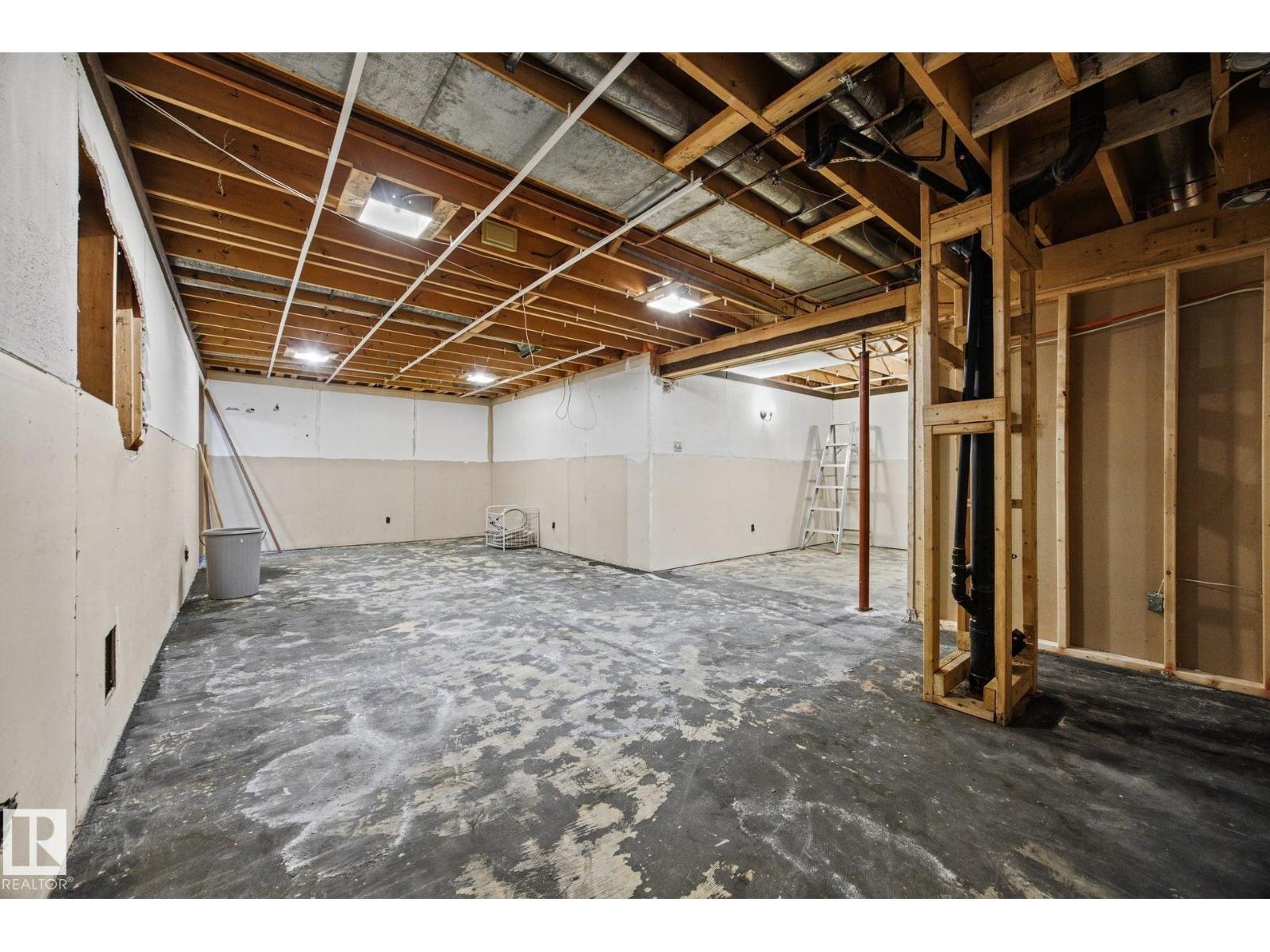 14612 117A ST NW - 45