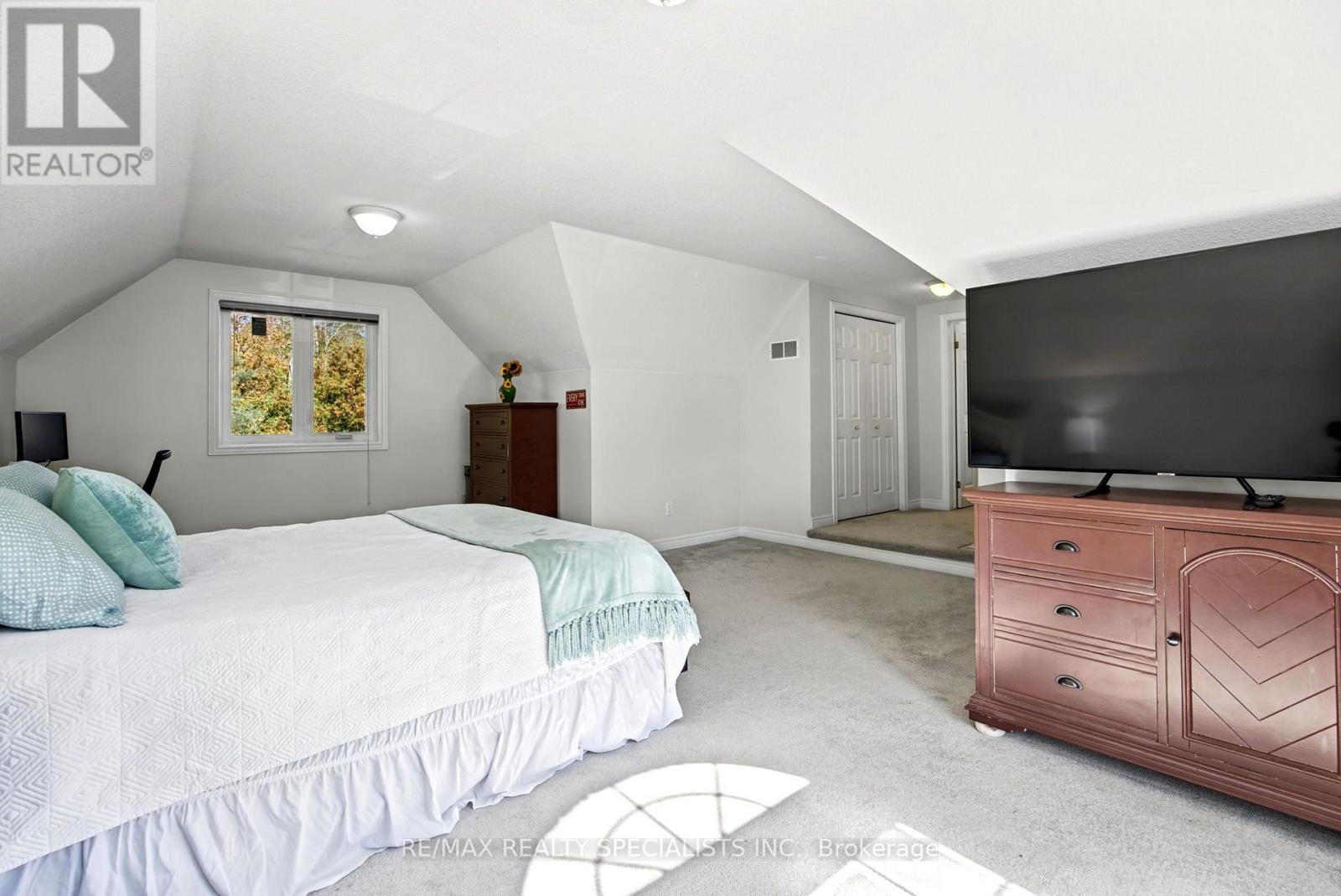 15 Patrick Drive, Erin, ON photo 34