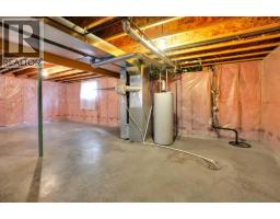 112 Aspen Creek Crescent - photo 37