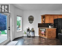 112 Aspen Creek Crescent - photo 19