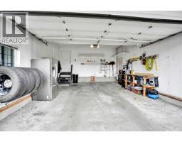 112 Aspen Creek Crescent - photo 41