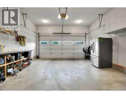 112 Aspen Creek Crescent - photo 40