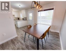 Living room - 1541 / 1543 Loran Drive, Dawson Creek, BC V1G1B7 Photo 6